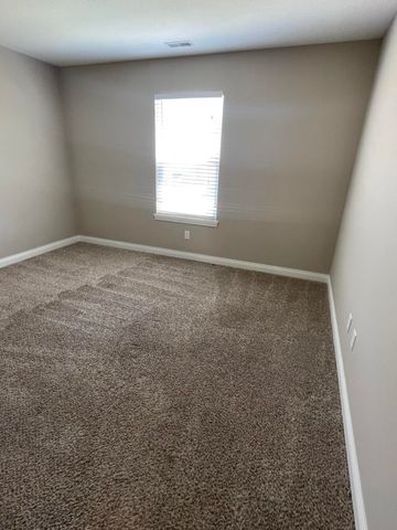 3503 TIMBER RUN DR, Columbia, MO 65203