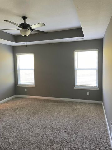 3503 TIMBER RUN DR, Columbia, MO 65203