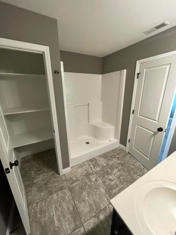 3503 TIMBER RUN DR, Columbia, MO 65203