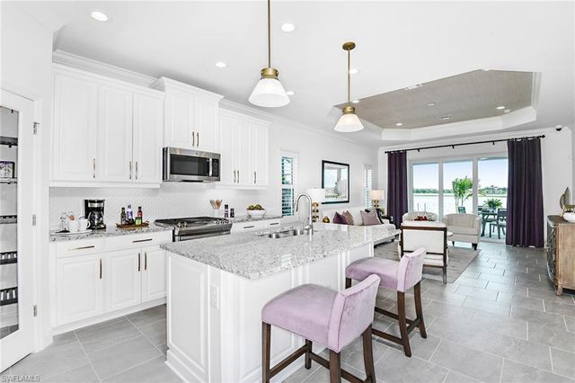2964 Heritage Pines DR, Fort Myers, FL 33905