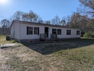 626 W River Road, Dalton Twp, MI 49445