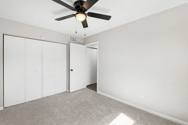 5213 E 20th St N, Wichita, KS 67208