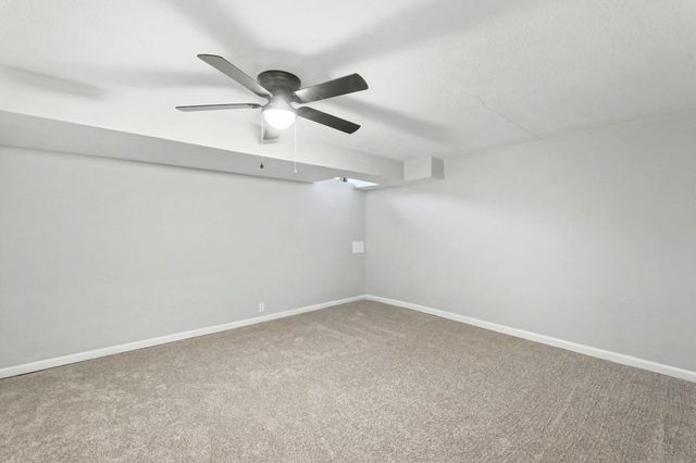 5213 E 20th St N, Wichita, KS 67208