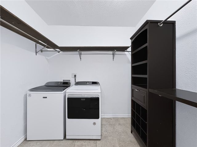 6402 Bellac St, Corpus Christi, TX 78414