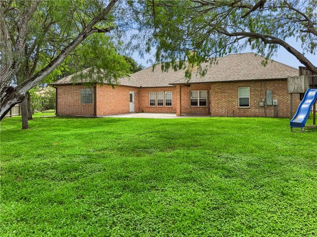 6402 Bellac St, Corpus Christi, TX 78414