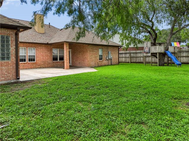 6402 Bellac St, Corpus Christi, TX 78414