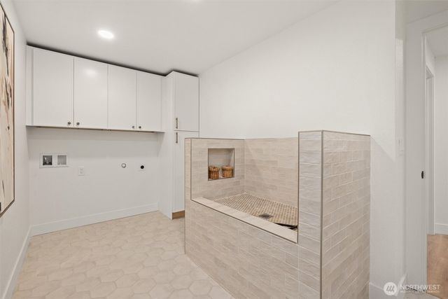 10406 115th Place NE, Kirkland, WA 98033