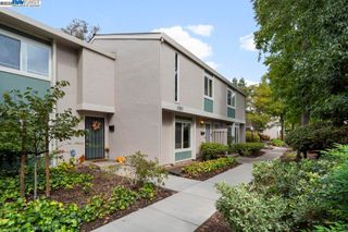 1261 Pine Creek Way B, Concord, CA 94520