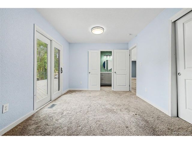 995 W Nolte Dr, Colorado Springs, CO 80916