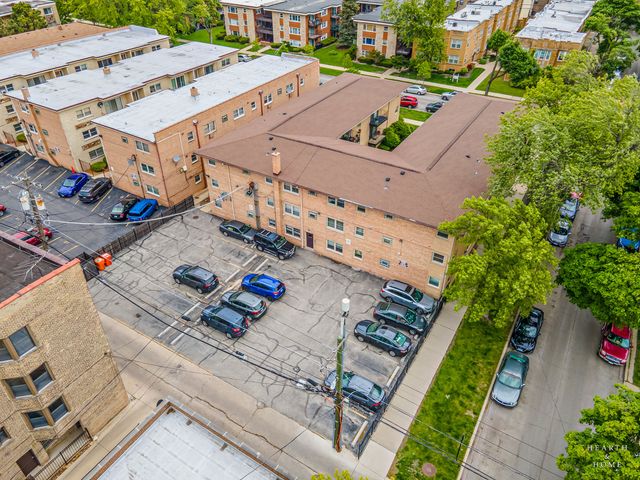 4208 N Keystone Avenue 3F, Chicago, IL 60641
