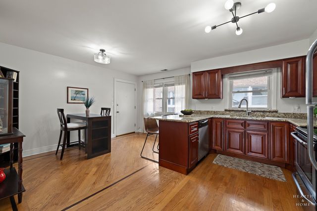 4208 N Keystone Avenue 3F, Chicago, IL 60641