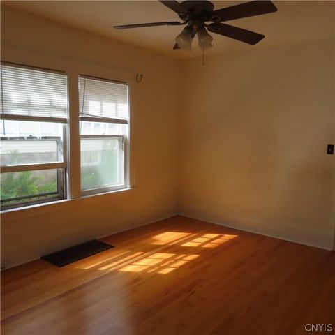 105-107 Twin Hills Drive, Syracuse, NY 13207