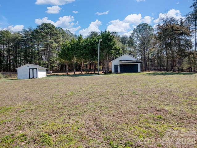 330 Skyview Drive, Catawba, SC 29704