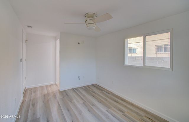 2030 W MONTE VISTA Road, Phoenix, AZ 85009
