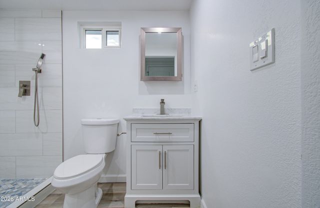 2030 W MONTE VISTA Road, Phoenix, AZ 85009