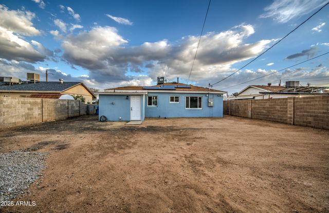 2030 W MONTE VISTA Road, Phoenix, AZ 85009