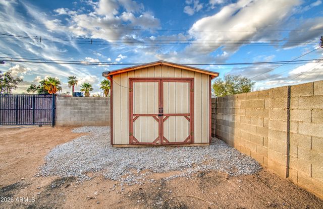2030 W MONTE VISTA Road, Phoenix, AZ 85009