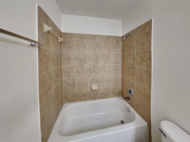 15818 Shoreline Terrace Drive, Houston, TX 77044