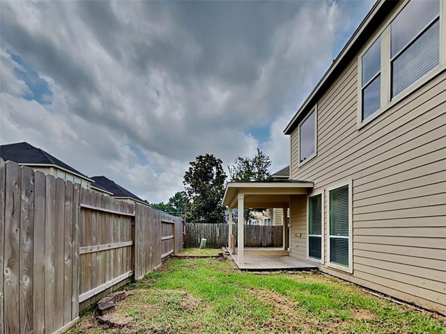 15818 Shoreline Terrace Drive, Houston, TX 77044