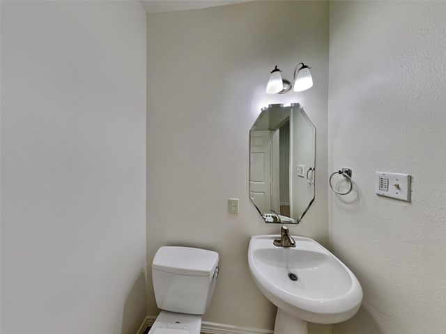 15818 Shoreline Terrace Drive, Houston, TX 77044