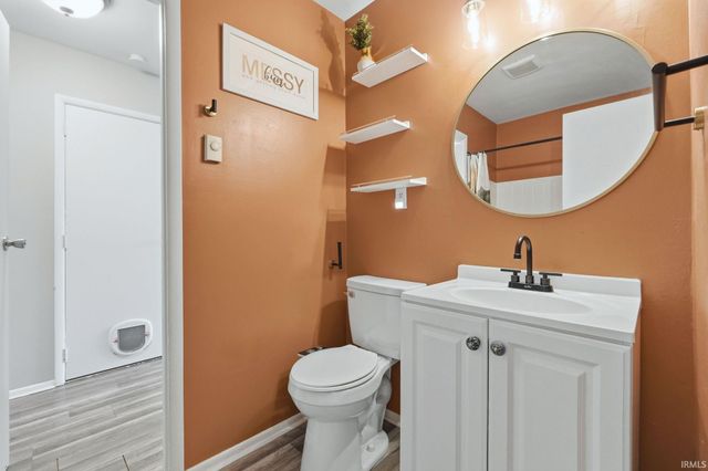 3008 Fairoak Drive, Fort Wayne, IN 46809