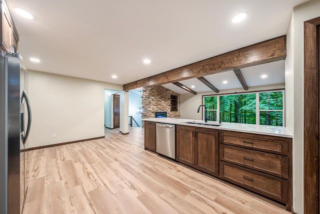 3973 W HIGHVIEW DRIVE, Appleton, WI 54913