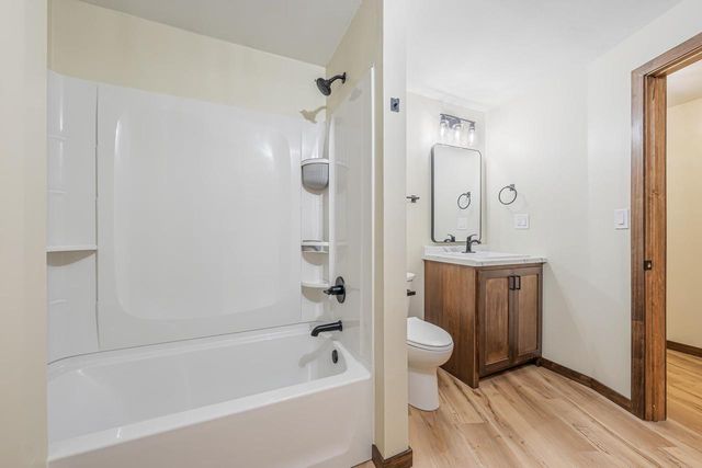 3973 W HIGHVIEW DRIVE, Appleton, WI 54913