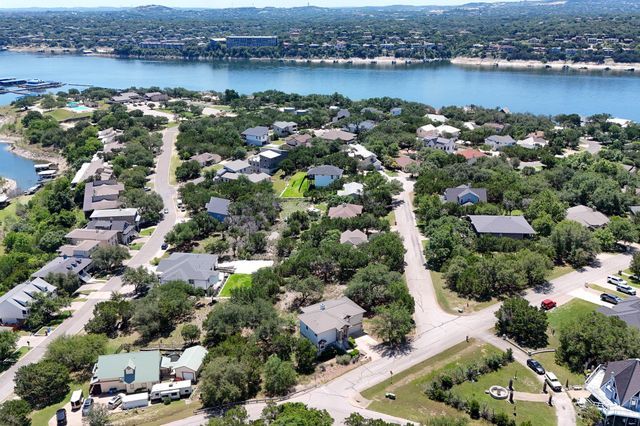 18510 Lakehead CIR, Lago Vista, TX 78645