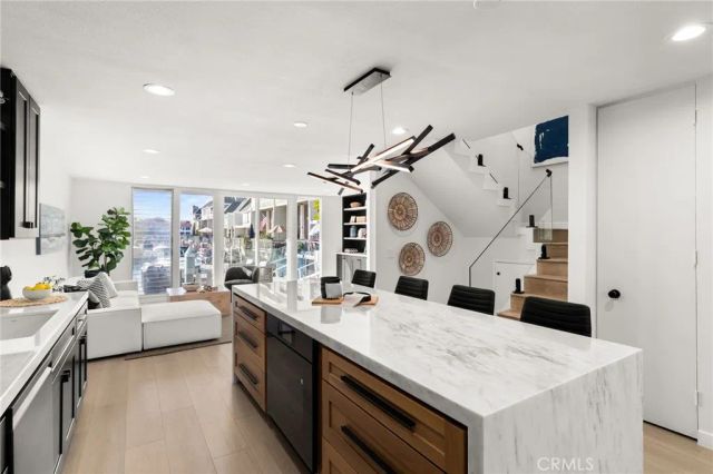 16435 Harbour Lane 13, Huntington Beach, CA 92649