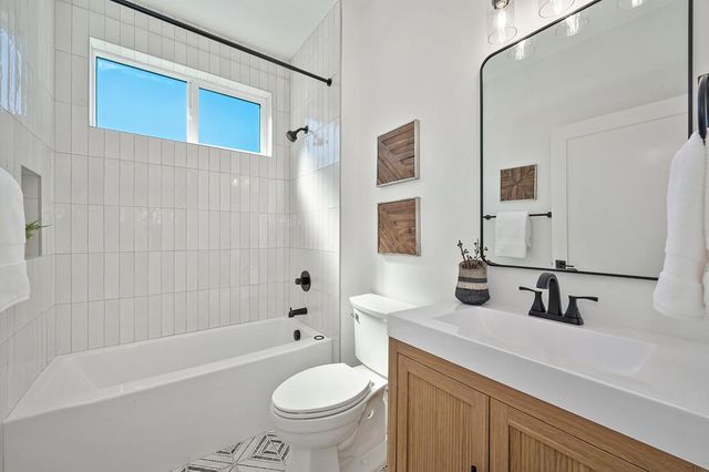 1216 Uptown Aly, Sacramento, CA 95818