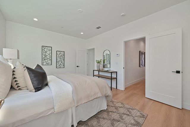 1216 Uptown Aly, Sacramento, CA 95818