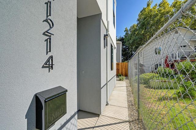 1216 Uptown Aly, Sacramento, CA 95818
