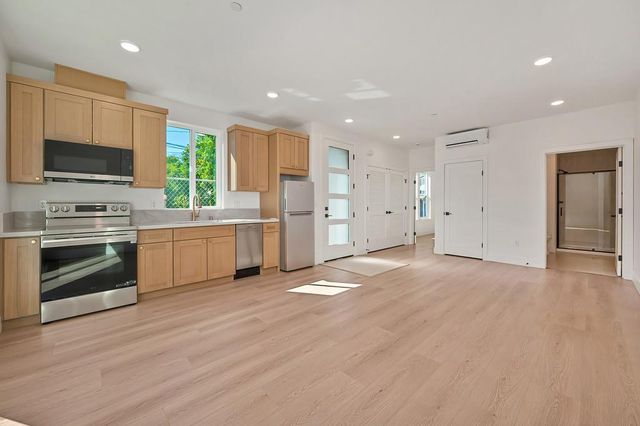 1216 Uptown Aly, Sacramento, CA 95818