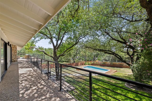 4905 Crestway DR, Austin, TX 78731