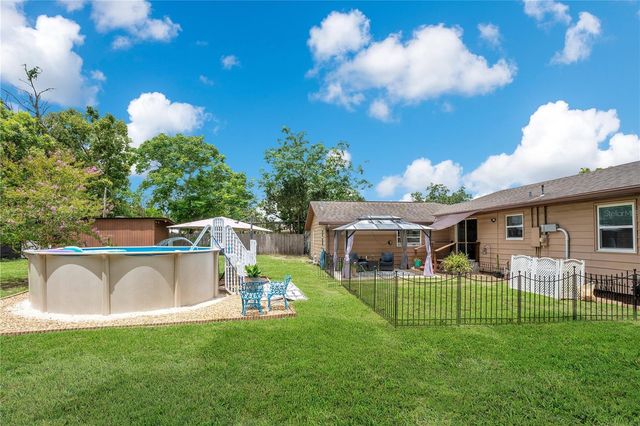 6746 OSCEOLA DRIVE, Mount Dora, FL 32757