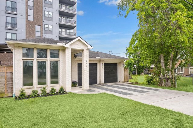 940 W 21st Street, Houston, TX 77008