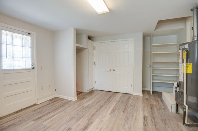 7453 Harrow Dr, Nashville, TN 37221