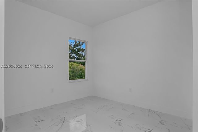 2454 Chipley Ave, North Port, FL 34286