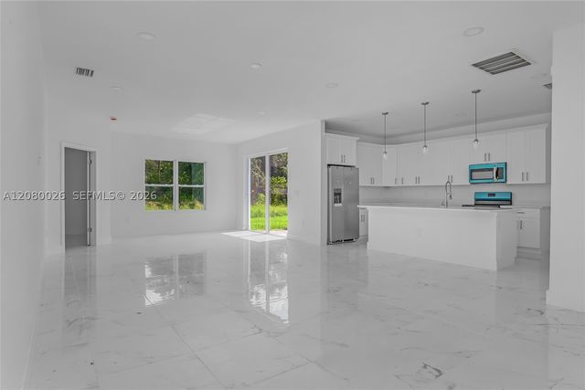 2454 Chipley Ave, North Port, FL 34286