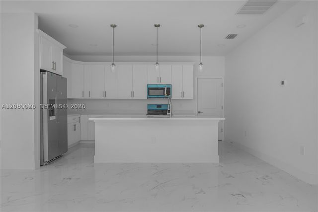 2454 Chipley Ave, North Port, FL 34286