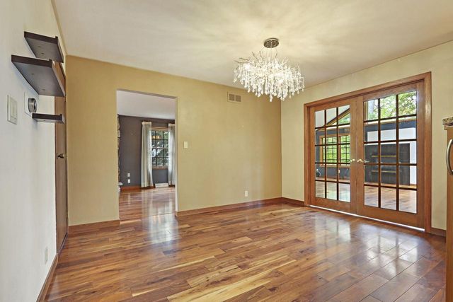 8715 108th AVENUE, Pleasant Prairie, WI 53158