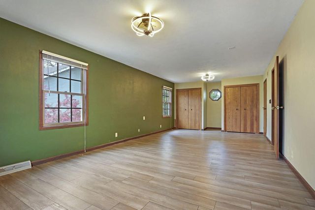 8715 108th AVENUE, Pleasant Prairie, WI 53158