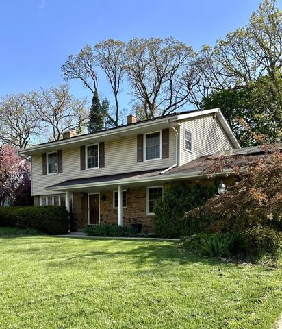 8715 108th AVENUE, Pleasant Prairie, WI 53158