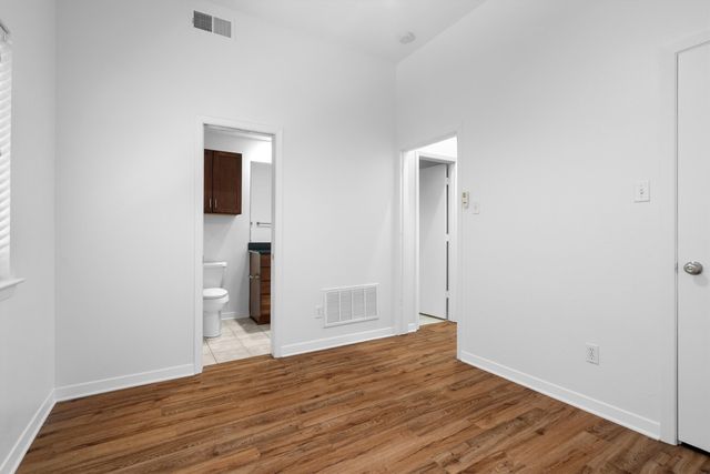 4031 Holland Avenue B, Dallas, TX 75219