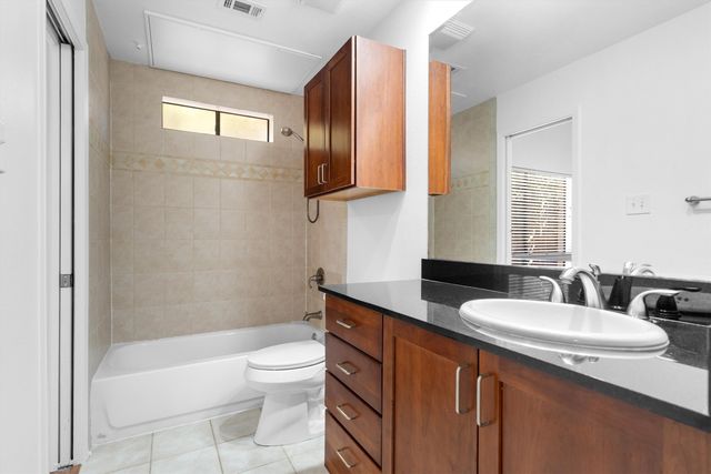 4031 Holland Avenue B, Dallas, TX 75219