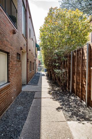 4031 Holland Avenue B, Dallas, TX 75219