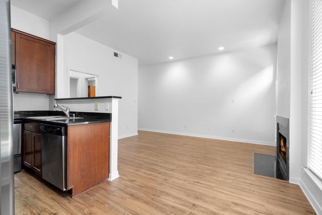 4031 Holland Avenue B, Dallas, TX 75219