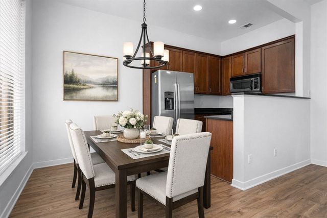 4031 Holland Avenue B, Dallas, TX 75219