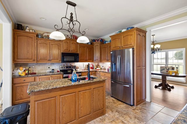 10418 East Gate Circle, Dardanelle, AR 72834