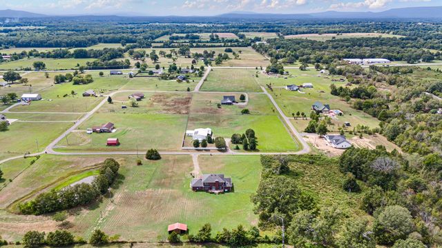 10418 East Gate Circle, Dardanelle, AR 72834